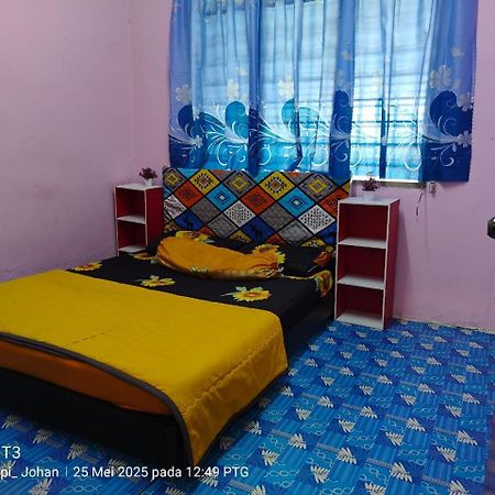 Homestay D' Tengah Bandar Kuala Rompin Kültér fotó