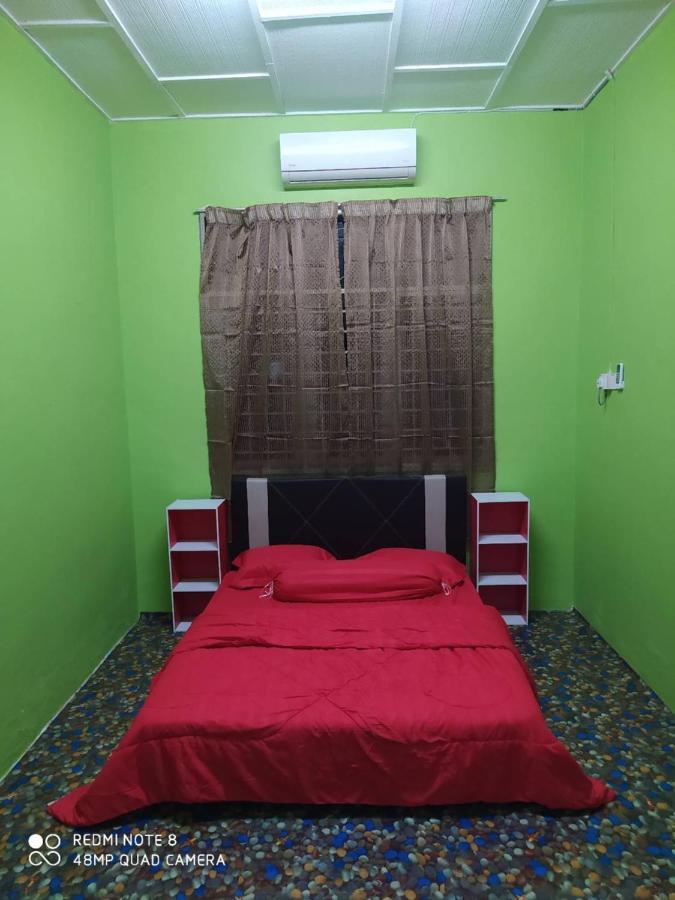Homestay D' Tengah Bandar Kuala Rompin Kültér fotó